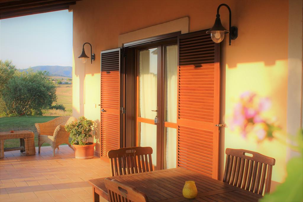 Agriturismo Colle D' Oro Pescia Romana Exterior foto